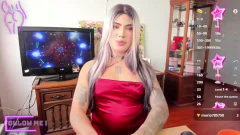 Snapshot of chaturmodels chatting on February 24, 7:19 pm Sophie online show from February 24, 7:19 pm