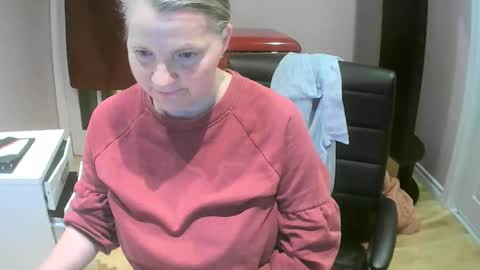 Snapshot of chealsiek chatting on October 5, 11:30 am chealsiek online show from October 5, 11:30 am