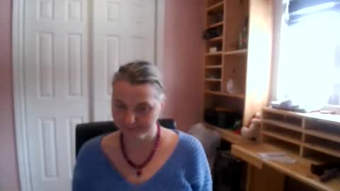 chealsiek online show from December 16, 6:24 pm