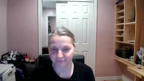 chealsiek online show from March 3, 2:07 am