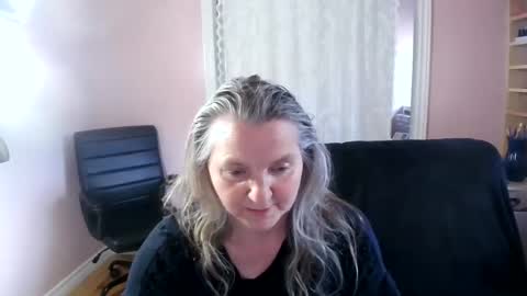 chealsiek online show from June 16, 5:04 pm