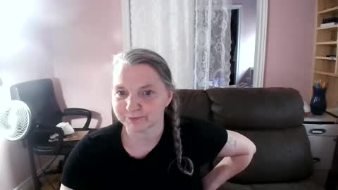 Snapshot of chealsiek chatting on June 20, 3:48 pm chealsiek online show from June 20, 3:48 pm