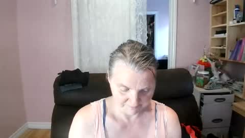 Snapshot of chealsiek chatting on July 11, 10:55 pm chealsiek online show from July 11, 10:55 pm