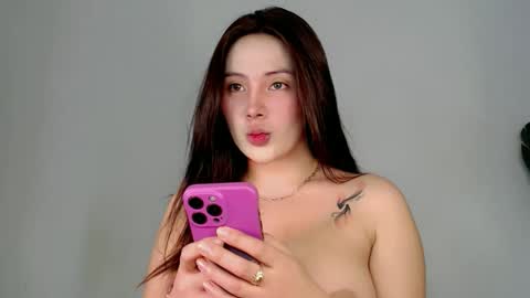 Snapshot of cheat_chat chatting on October 24, 5:59 am Athena online show from October 24, 5:59 am