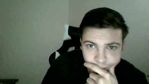 cheddarbob93695 online show from November 15, 9:21 pm