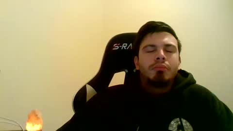 cheddarbob93695 online show from November 27, 7:21 am