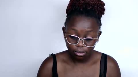 cheeky_charms online show from September 27, 11:32 pm