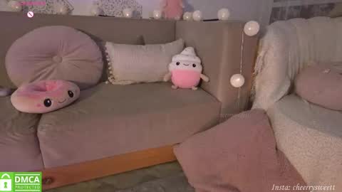 Snapshot of cheerrysweett chatting on October 11, 2:22 am Baby Cherry online show from October 11, 2:22 am