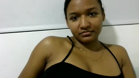 Snapshot of chelcym chatting on June 9, 10:10 pm cherlcym online show from June 9, 10:10 pm