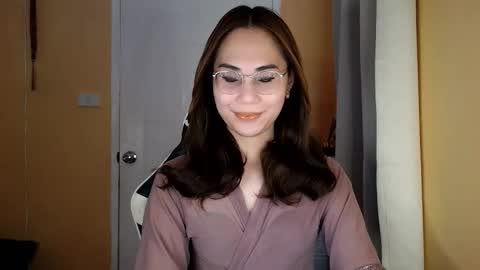 chelly4u69 online show from March 16, 11:03 am