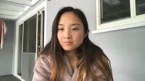 Snapshot of chellybear101 chatting on March 1, 6:00 pm chellybear101 online show from March 1, 6:00 pm