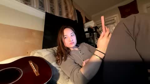 chellybear101 online show from February 15, 5:04 am