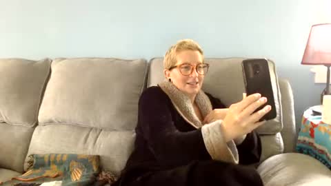 Chelsea online show from July 15, 4:23 pm