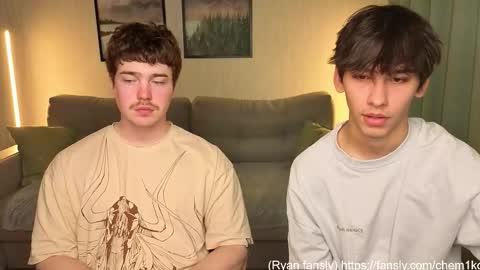 Snapshot of chem1ko chatting on September 30, 8:19 am LUCASRYANPVT IS OPEN online show from September 30, 8:19 am