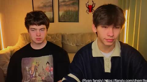 Snapshot of chem1ko chatting on October 29, 4:59 am LUCASRYANPVT IS OPEN online show from October 29, 4:59 am