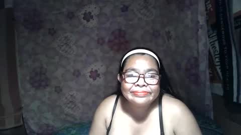 chenita_kits online show from January 10, 11:45 am