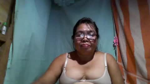 chenita_kits online show from July 11, 8:11 pm