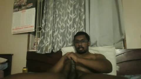 chennaibull1011 online show from June 20, 6:11 pm