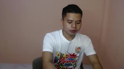 Snapshot of cheno_69 chatting on November 2, 10:34 pm im cheno online show from November 2, 10:34 pm