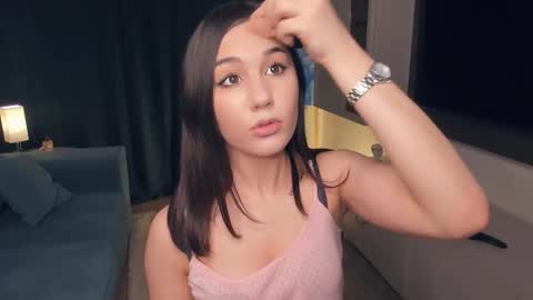 Snapshot of chereecherry chatting on December 16, 9:36 am Cheree online show from December 16, 9:36 am