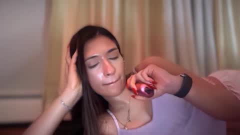 Snapshot of cherliecarmen chatting on September 20, 4:57 am cherliecarmen online show from September 20, 4:57 am