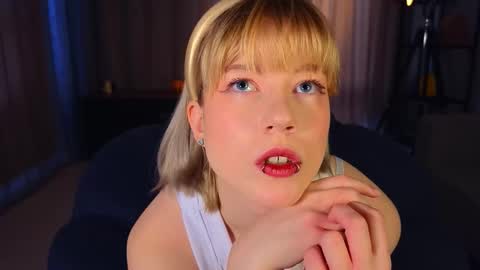 Hello guys  Im Hanna online show from March 17, 3:11 am