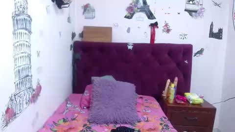 Snapshot of cherry888x chatting on October 3, 1:52 pm Cherry online show from October 3, 1:52 pm