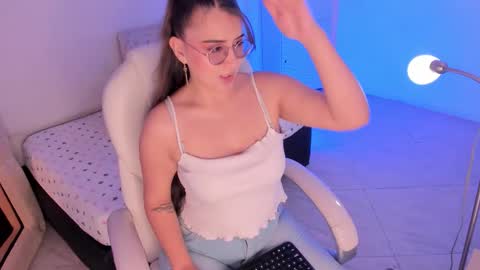 Cherry online show from February 18, 8:27 pm