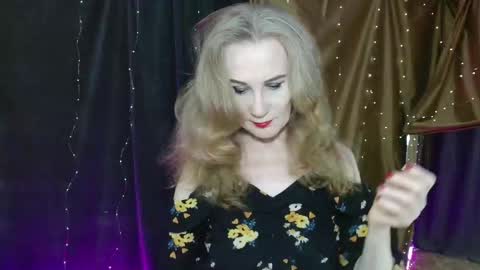 Snapshot of cherry_blossomsx chatting on November 14, 11:53 am thanks guys see you tomorrow online show from November 14, 11:53 am