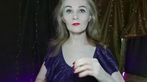 Snapshot of cherry_blossomsx chatting on November 21, 7:40 am thanks guys see you tomorrow online show from November 21, 7:40 am