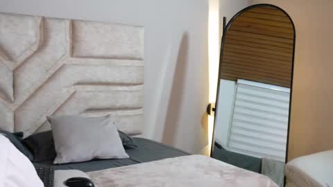 Snapshot of cherry_bunnyx chatting on June 4, 4:40 am cherry_bunnyx online show from June 4, 4:40 am