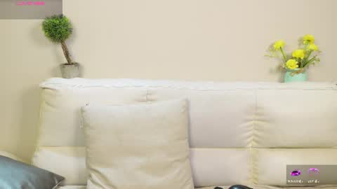 Snapshot of cherry_bunnyx chatting on June 18, 4:13 am cherry_bunnyx online show from June 18, 4:13 am
