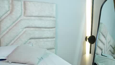 Snapshot of cherry_bunnyx chatting on June 19, 4:28 am cherry_bunnyx online show from June 19, 4:28 am