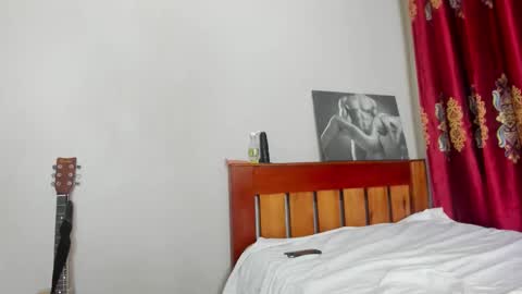 cherry_falls online show from October 31, 8:32 pm