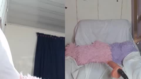 mia online show from March 1, 9:39 pm