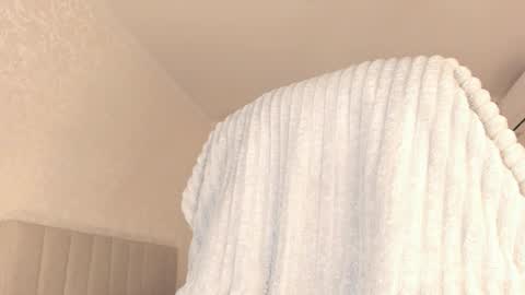 Snapshot of cherry_misaki chatting on February 27, 12:13 pm misaki  online show from February 27, 12:13 pm