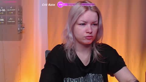 Snapshot of cherry_night666 chatting on November 10, 6:12 am Morty online show from November 10, 6:12 am