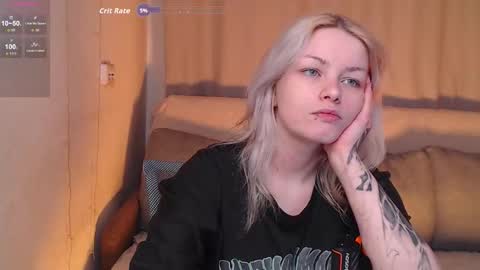 Snapshot of cherry_night666 chatting on November 19, 6:30 pm Morty online show from November 19, 6:30 pm