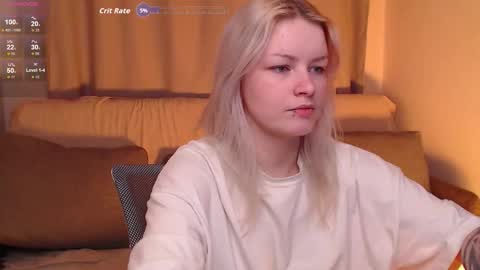 Snapshot of cherry_night666 chatting on December 4, 9:23 pm Morty online show from December 4, 9:23 pm