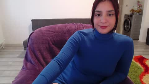 Snapshot of cherry_pie95 chatting on December 26, 10:48 am Sherry online show from December 26, 10:48 am
