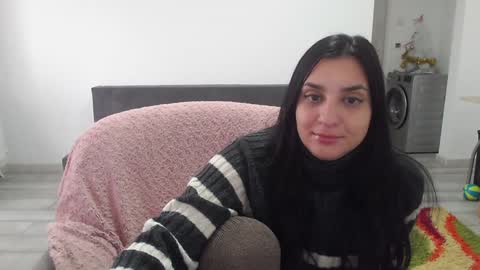 Snapshot of cherry_pie95 chatting on January 29, 7:15 am Sherry online show from January 29, 7:15 am