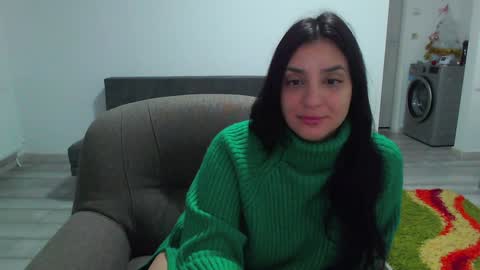 Snapshot of cherry_pie95 chatting on February 4, 3:00 am Sherry online show from February 4, 3:00 am