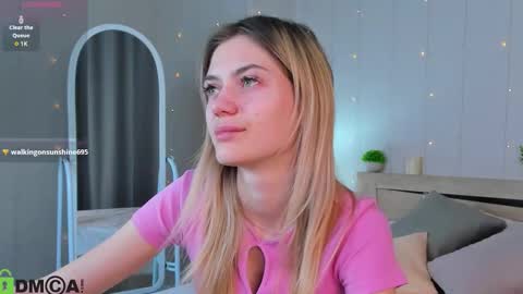 cherry_pr1ce online show from November 11, 12:21 am