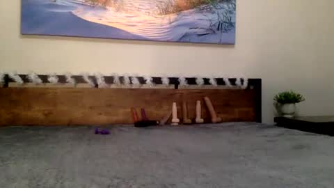 Snapshot of cherry_sinn chatting on December 14, 2:28 am cherry sin online show from December 14, 2:28 am