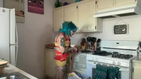 Snapshot of cherryb0mbb0mb chatting on September 12, 10:32 pm CherryBombBomb online show from September 12, 10:32 pm