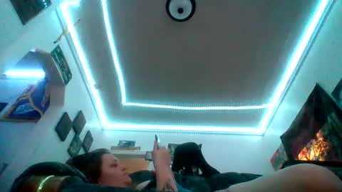 Snapshot of cherrybomb454 chatting on November 13, 3:22 pm cherrybomb454 online show from November 13, 3:22 pm