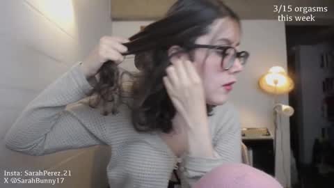 Snapshot of cherrybunny21 chatting on October 7, 3:58 am Sarah Prez online show from October 7, 3:58 am