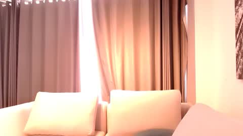 Snapshot of cherrycoloured chatting on February 8, 1:58 pm Anna online show from February 8, 1:58 pm