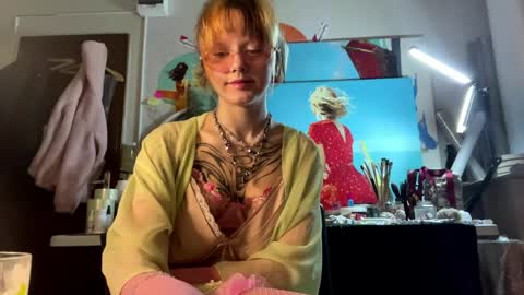 Nika online show from April 28, 6:46 pm