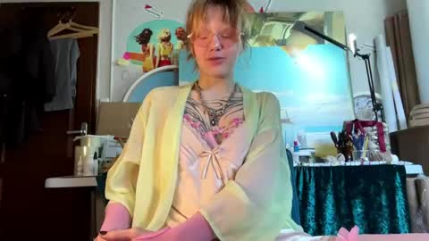 Nika online show from April 30, 12:11 pm